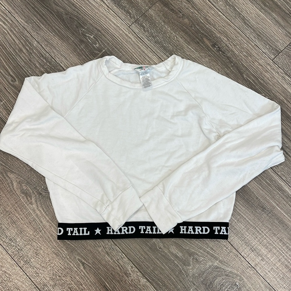 Hard Tail with Elastic Band white Color top